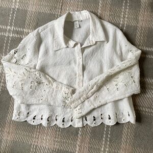 H&M scallop lace sleeve cropped button up shirt XL